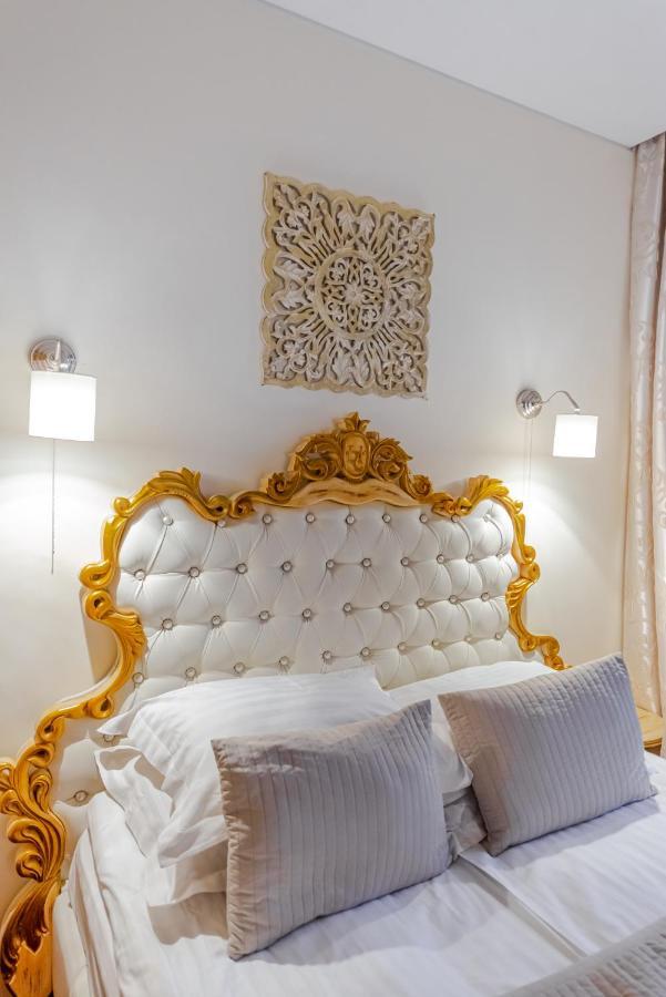 Capitol Hotel Bükreş Dış mekan fotoğraf