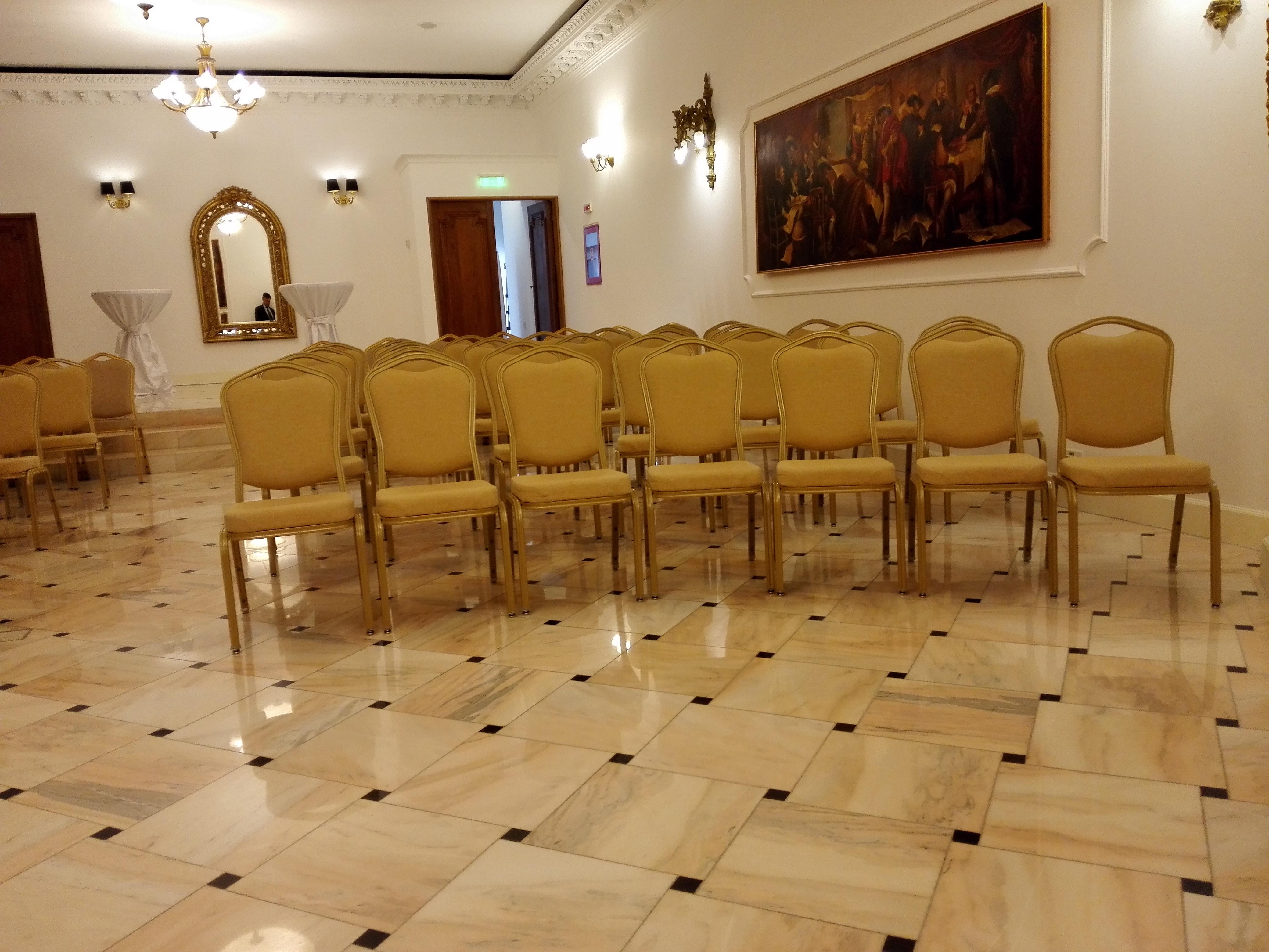 Capitol Hotel Bükreş Dış mekan fotoğraf